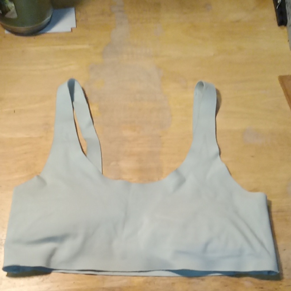 (422) Hanes Women's Seamless Bralette - Soft Blue